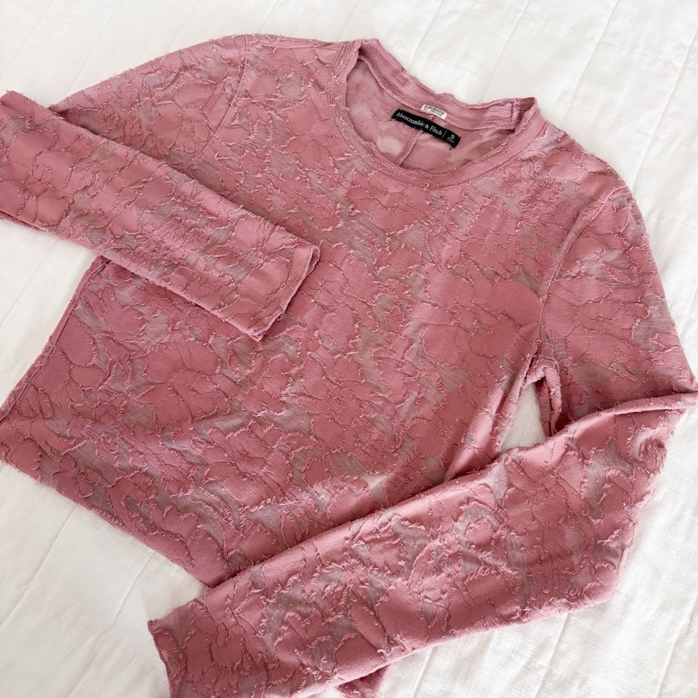 Abercrombie & Fitch Women's SMALL Long Sleeve Shirt Floral Cropped Coquetteโ